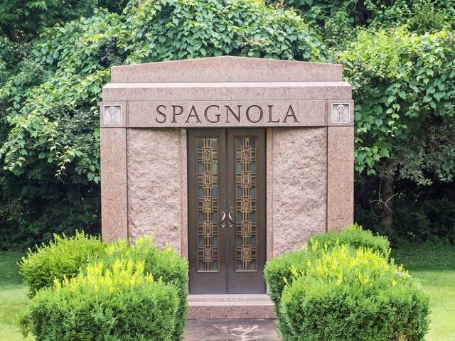 Private Estate made by Tri-State Monument Company